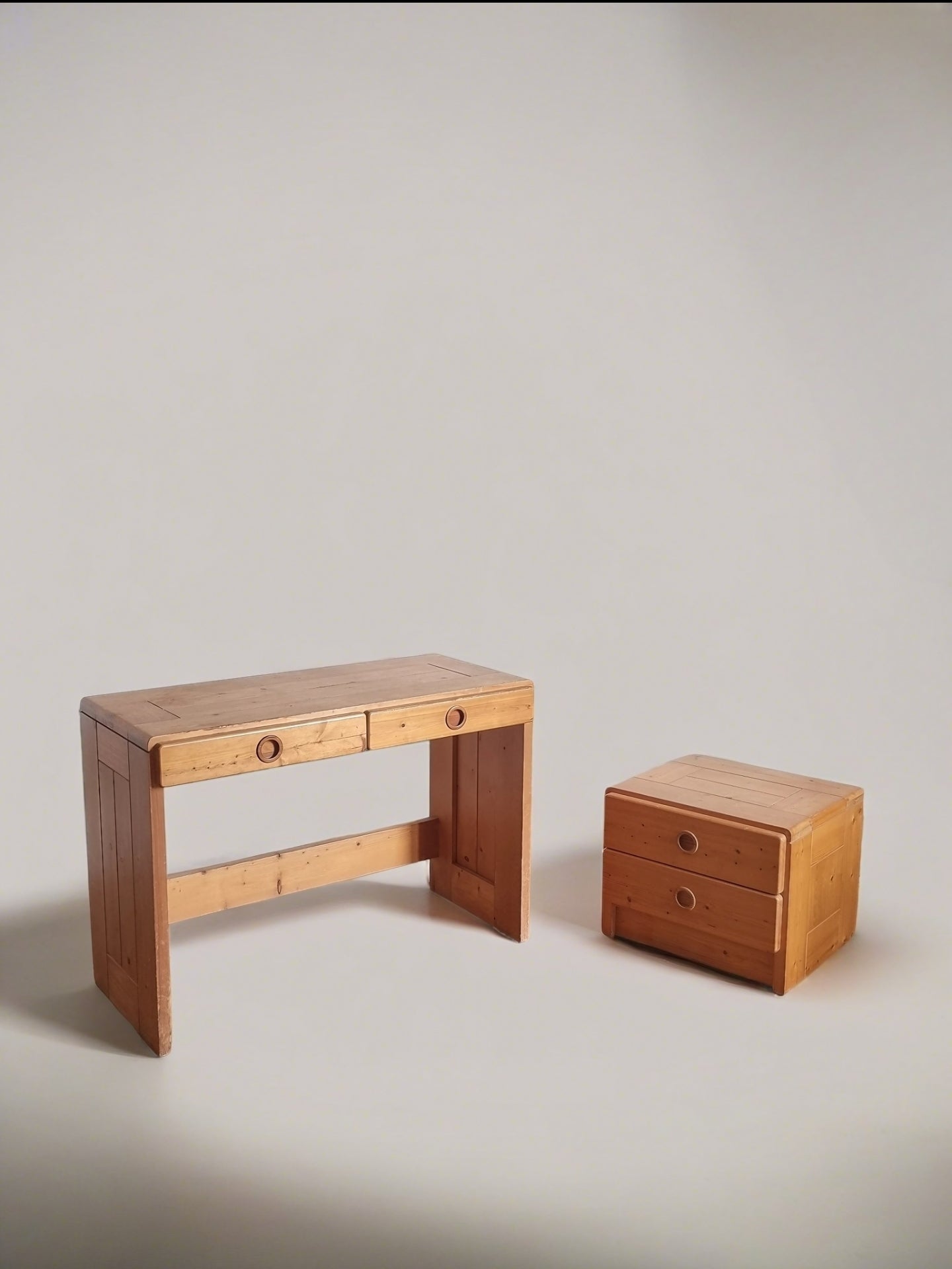 Bureau et son rangement, Charlotte Perriand