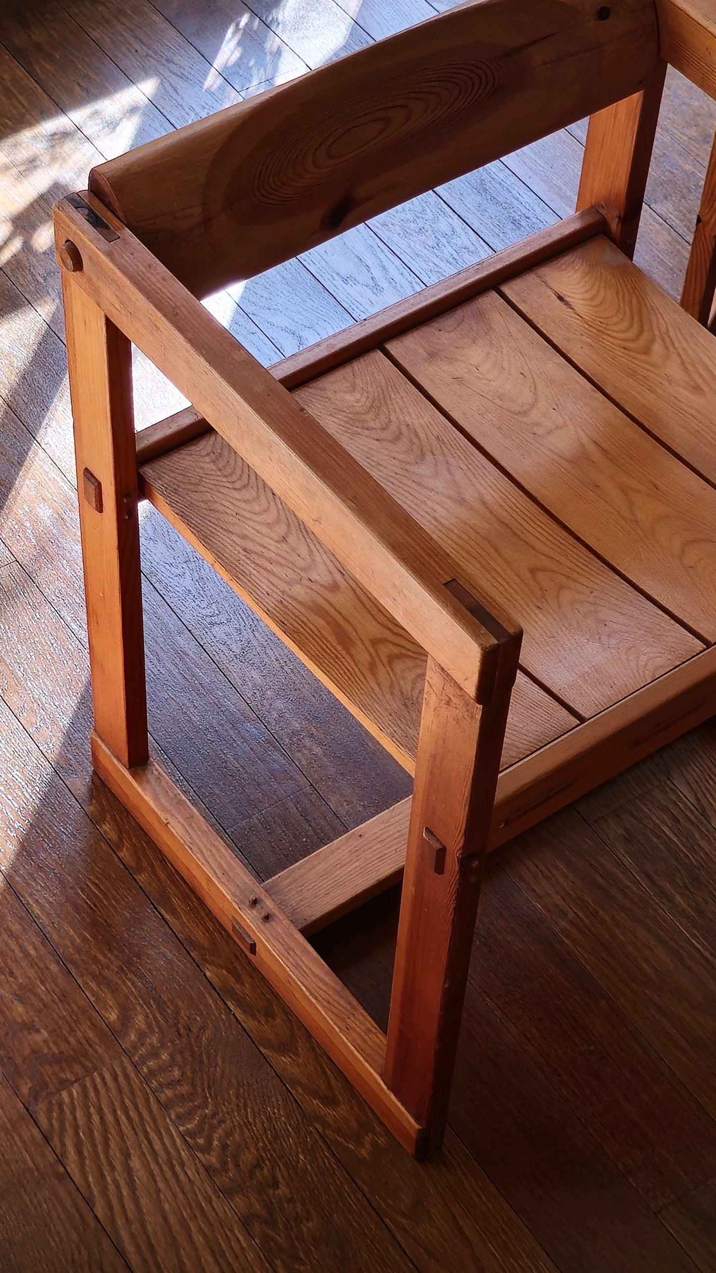 Paire de fauteuils Norvégiens