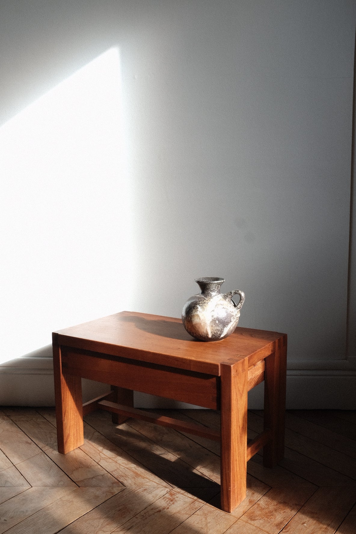 Pierre Chapo T07 Bedside Table