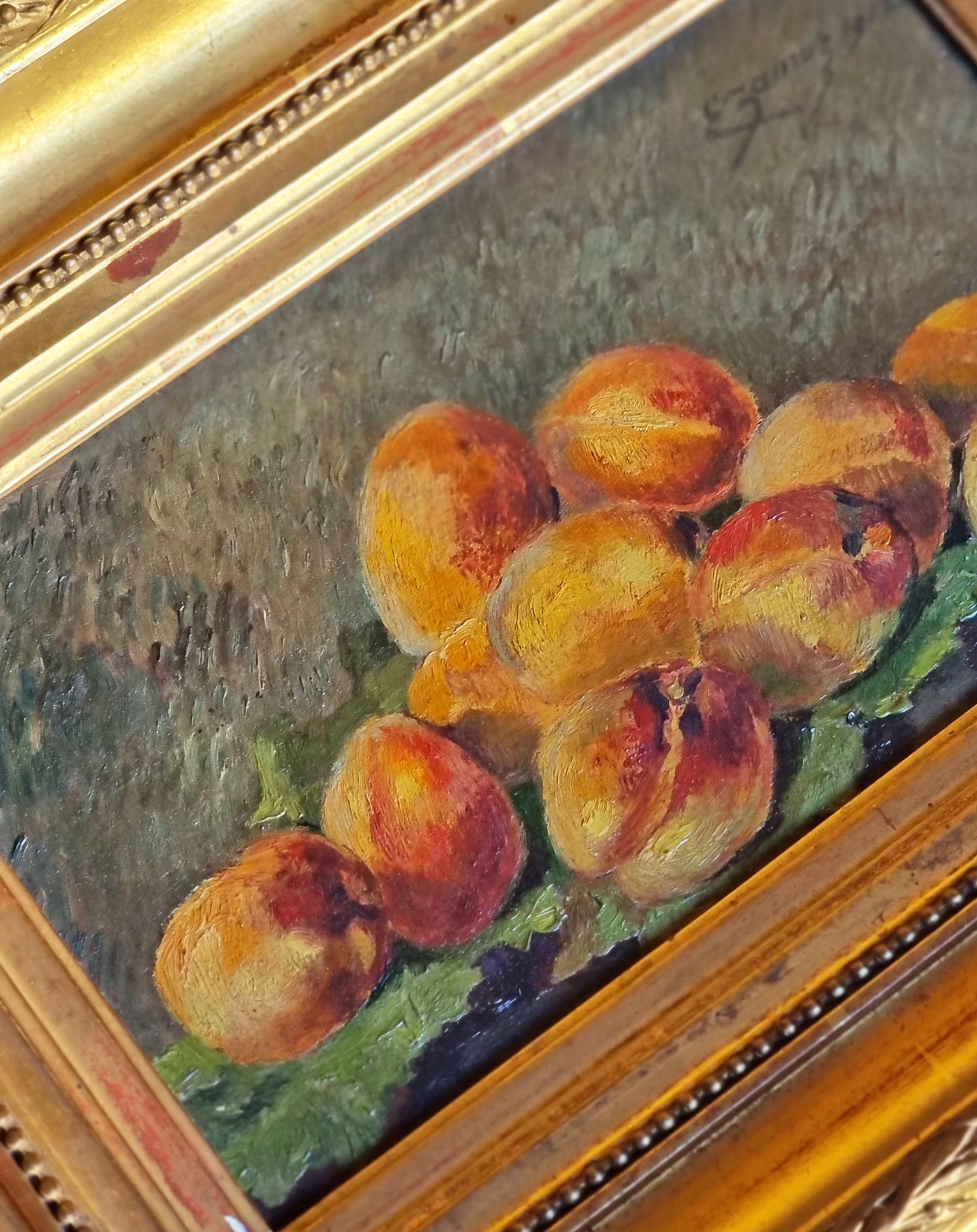 Nature morte aux pêches Huile sur panneau Signé et daté 1912