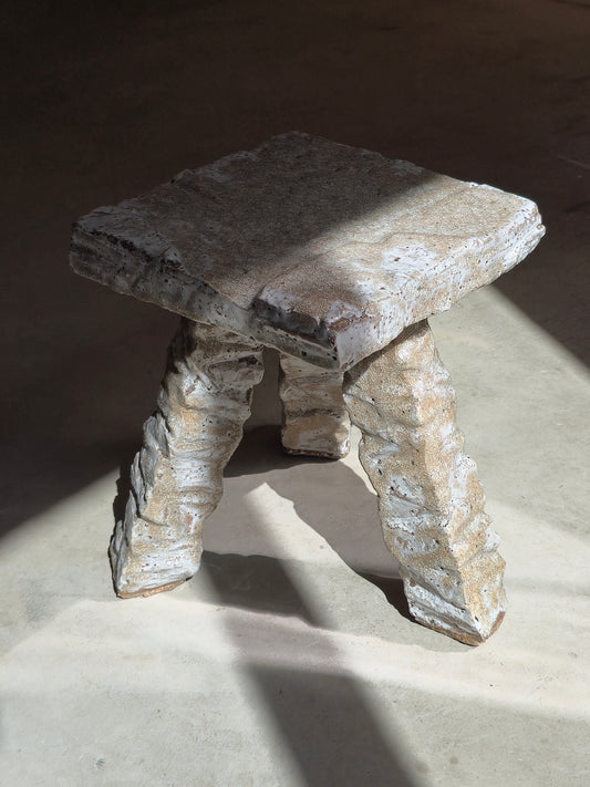 Tabouret en grès émaillé