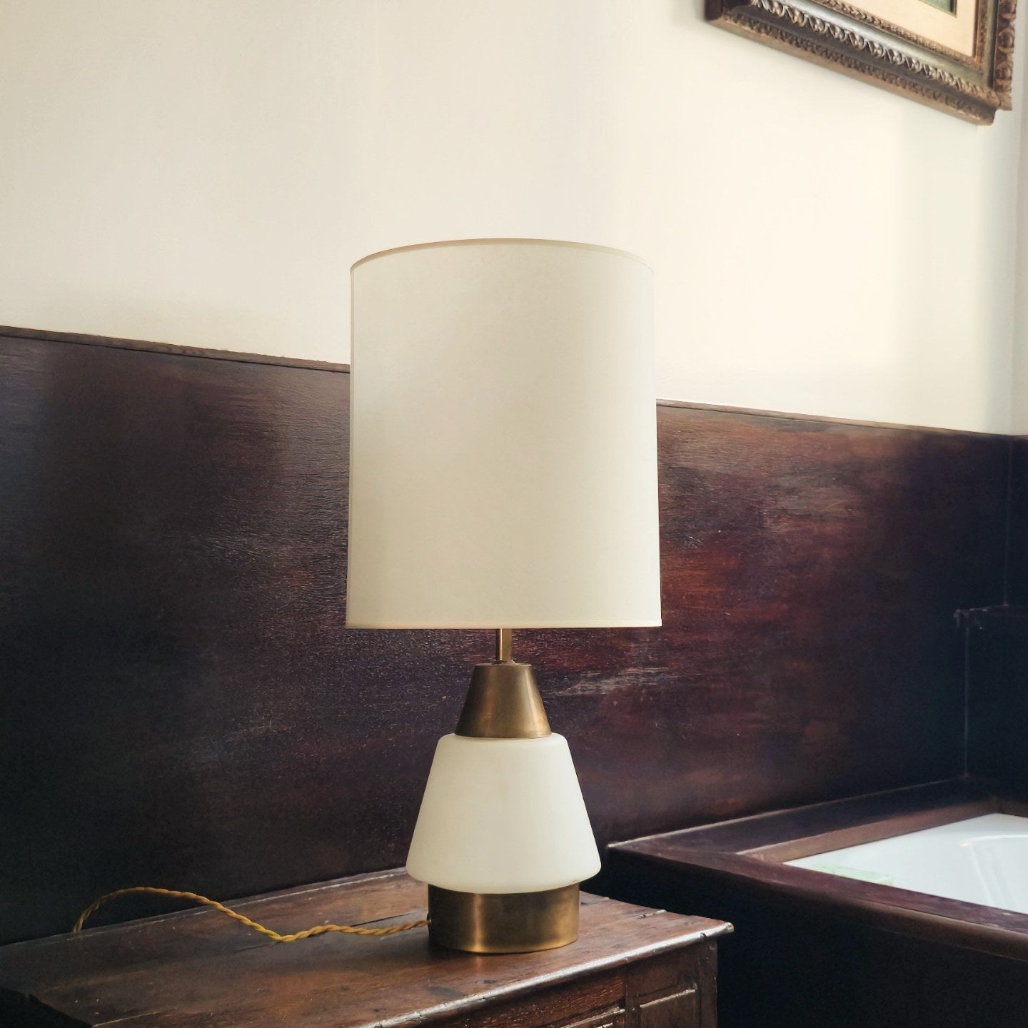 Stilnovo opaline and brass table lamp